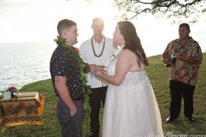 Sunset Wedding Foster's Point Hickam photos by Pasha www.BestHawaii.photos 20181229050